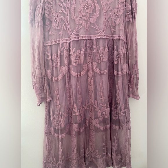 Boho Long Sleeve Sheer Lace Overlay MIDI Dress - Picture 3 of 6